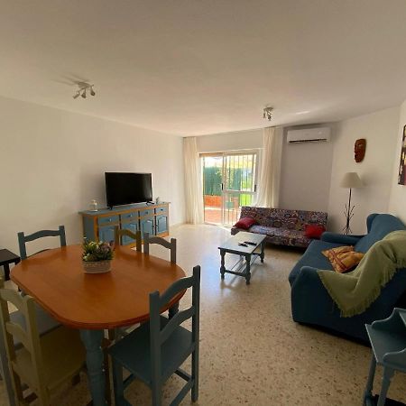 Apartamento En El Centro De אסטפונה מראה חיצוני תמונה